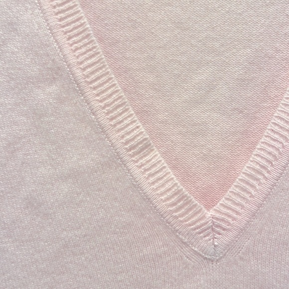 GANT 100% Cashmere V Neck Medium Sweater Pink luxury brand coastal preppy - Picture 6 of 11